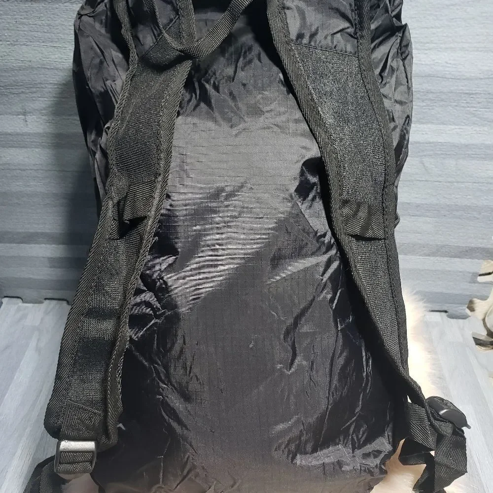 DL 16 Packable Backpack